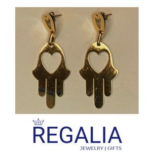 ✨18k Gold Plated Stainless Steel
Hamsa with Heart Dangling
Earrings🪬Amulet
